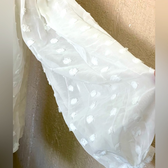 Off Shoulder Top - Picture 6 of 7